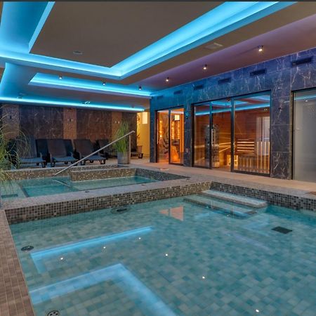 Villa Park Panzio Szilvásvárad エクステリア 写真